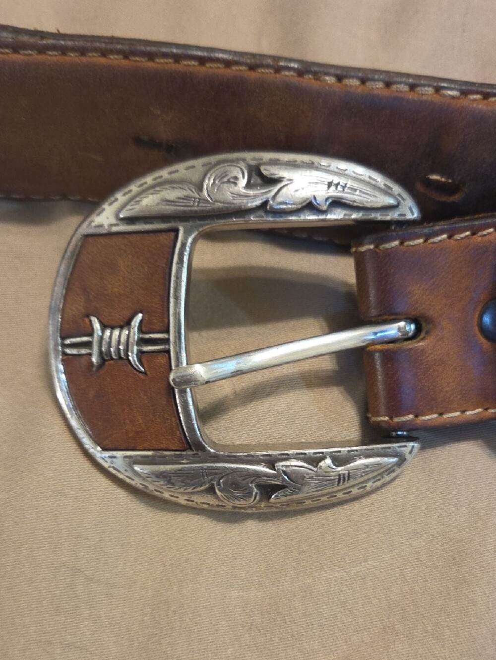 Brown Leather Men's Belt with Silver Western Buckle - Picture 2 of 6